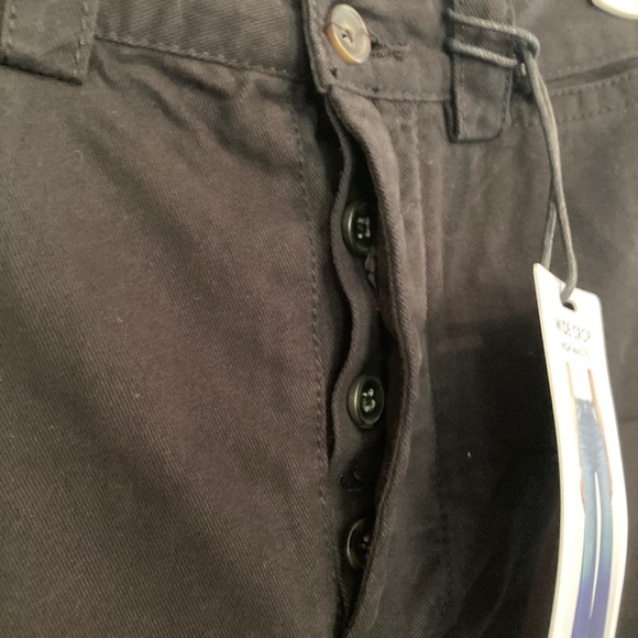 Cropped Wide-Leg High-Rise Black Pants - Picture 5 of 6